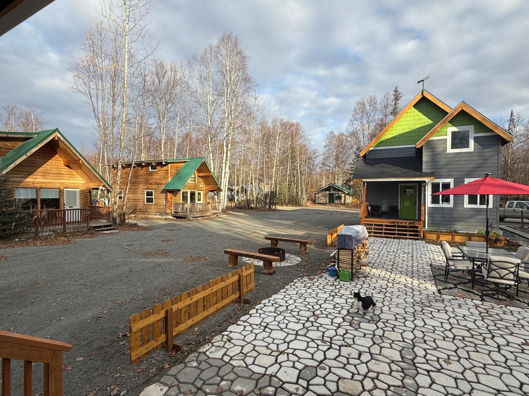 Talkeetna Log Cabin With Hot Tub Unit 1 Zewnętrze zdjęcie